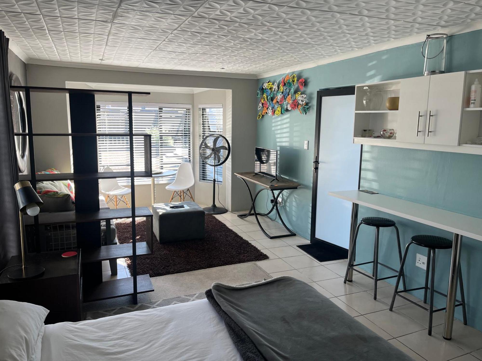 28 On Symonds Luxstudio 4 Джордж Екстериор снимка